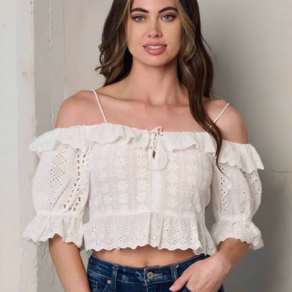 Eyelet crop boho top - Picture 1 of 4
